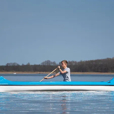 Tatil Evi Schwimmendes Ferienhaus Water Lodge Buchholz (Mecklenburg-Vorpommern)